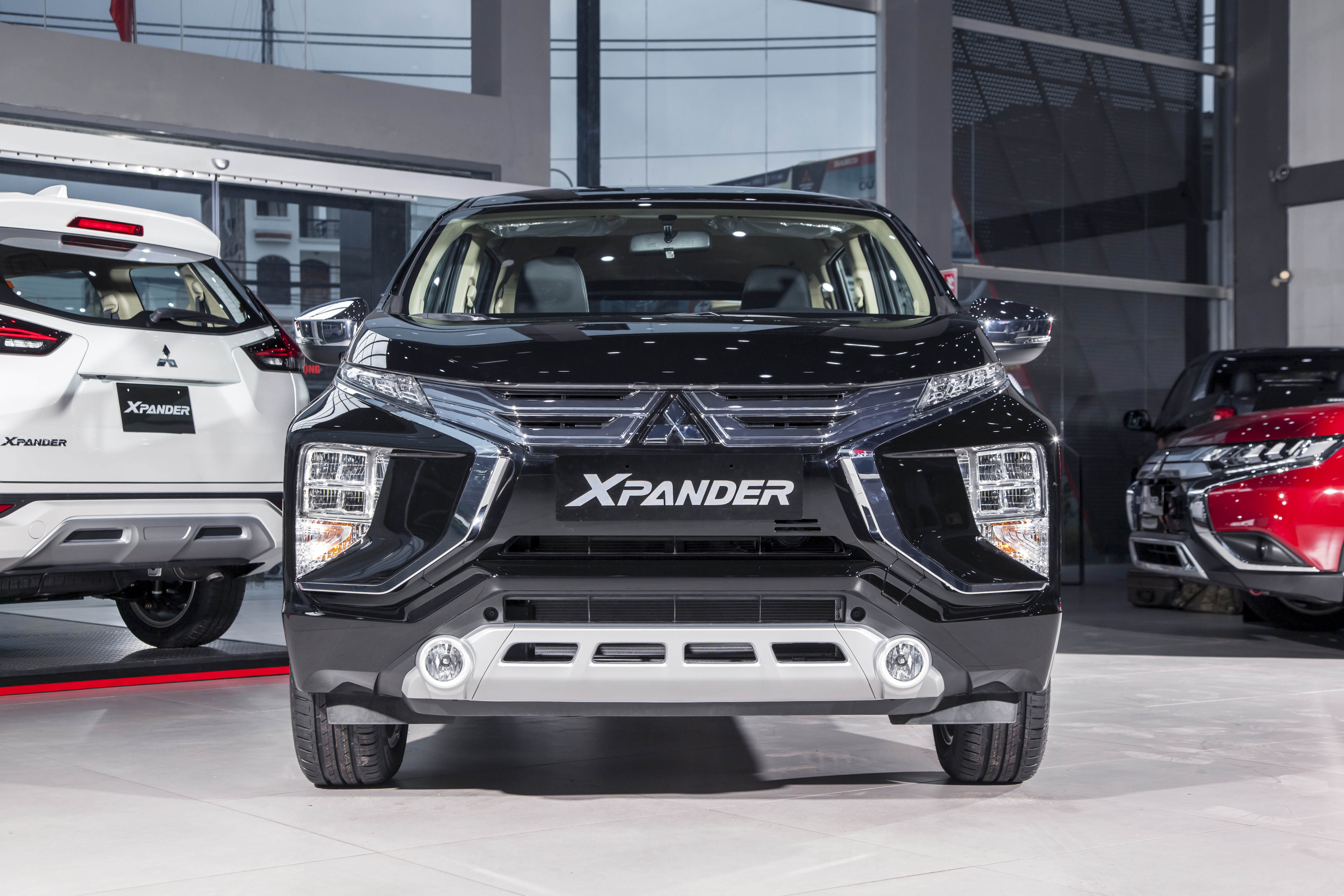 Giá lăn bánh Mitsubishi Xpander 2020. Thủ tục mua xe Xpander trả góp !